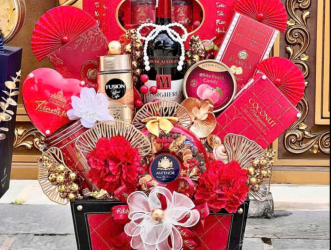 Giỏ Quà Tết Yến Sào - Món Quà Sức Khỏe Ý Nghĩa Cho Dịp Tết Đoàn Viên