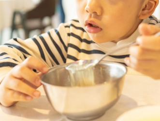 Cách Chưng Yến Cho Bé Bị Ho: Bổ Dưỡng, Tăng Đề Kháng Tự Nhiên