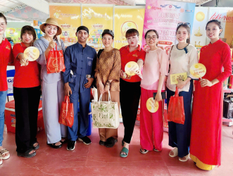 Yến Sào LIKE NEST - Chính Thức Góp Mặt Và Đồng Hành Cùng Đại Lễ VESAK 2025 Gieo Duyên Lành